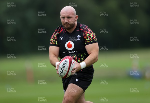 010626 - Wales Rugby Training on the first day of camp at the start of the Nations Championship - Dillon Lewis during training