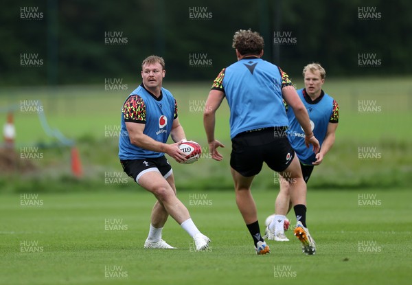 010626 - Wales Rugby Training on the first day of camp at the start of the Nations Championship - Dewi Lake during training