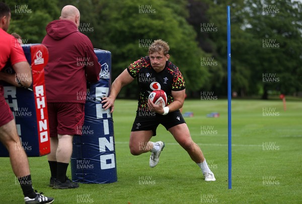 010626 - Wales Rugby Training on the first day of camp at the start of the Nations Championship - Jac Morgan during training