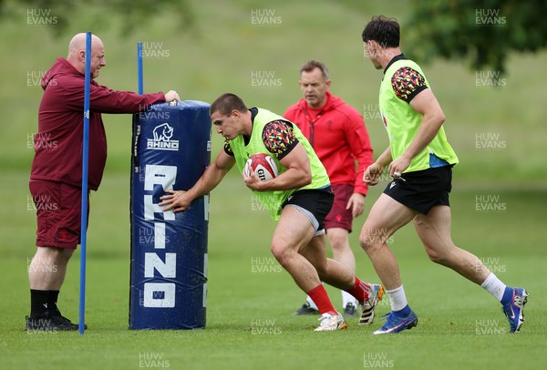 010626 - Wales Rugby Training on the first day of camp at the start of the Nations Championship - Joe Hawkins during training