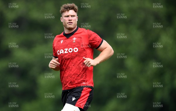 010721 - Wales Rugby Training - Will Rowlands during training