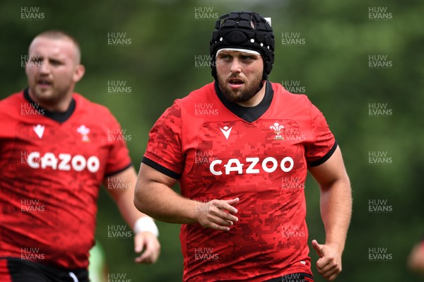 010721 - Wales Rugby Training - Nicky Smith during training