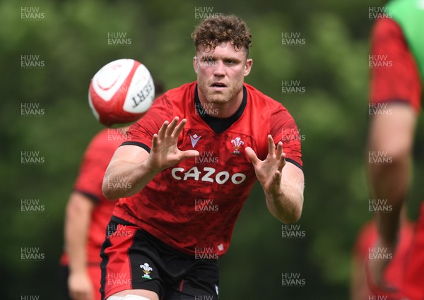 010721 - Wales Rugby Training - Will Rowlands during training