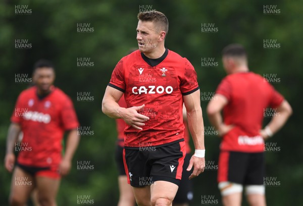 010721 - Wales Rugby Training - Jonathan Davies during training