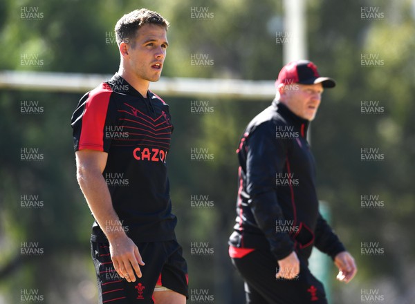 010722 - Wales Rugby Training - Kieran Hardy and Neil Jenkins during training