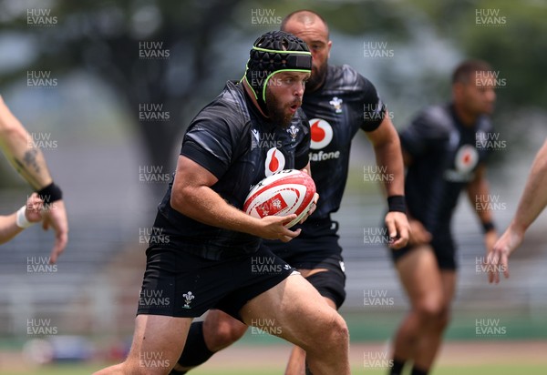 010725 - Wales Rugby Training on Tuesday in Kitakyushu in the week leading up to their first test against Japan - Nicky Smith during training