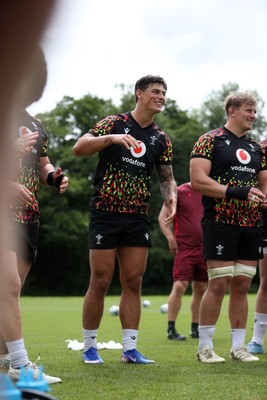 010726 - Wales Rugby Training ahead of the first Nations Championship game against Fiji - Louis Rees-Zammit during training