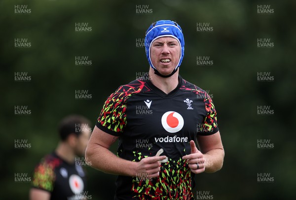 010726 - Wales Rugby Training ahead of the first Nations Championship game against Fiji - Adam Beard during training