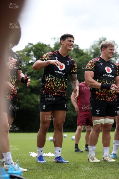 010726 - Wales Rugby Training ahead of the first Nations Championship game against Fiji - Louis Rees-Zammit during training