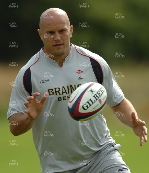 01.08.07 - Wales Rugby Training - Will James takes a pass during training 