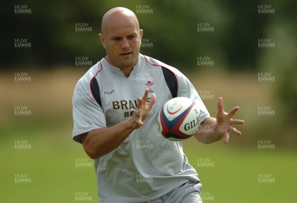 01.08.07 - Wales Rugby Training - Will James takes a pass during training 