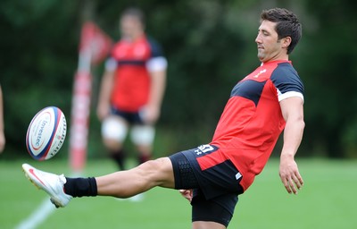 01.08.11 - Wales Rugby Training - Gavin Henson during training. 