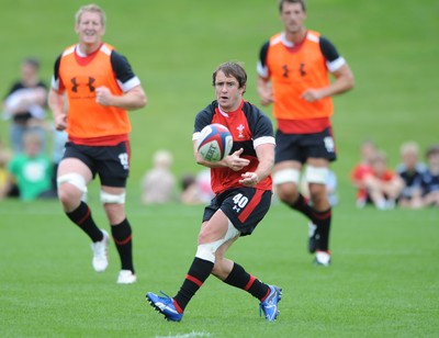 01.08.11 - Wales Rugby Training - Shane Williams during training. 