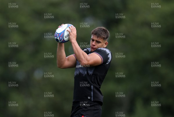 010923 - Wales Rugby Training in their last session in Wales before travelling to France for the Rugby World Cup - Dafydd Jenkins during training