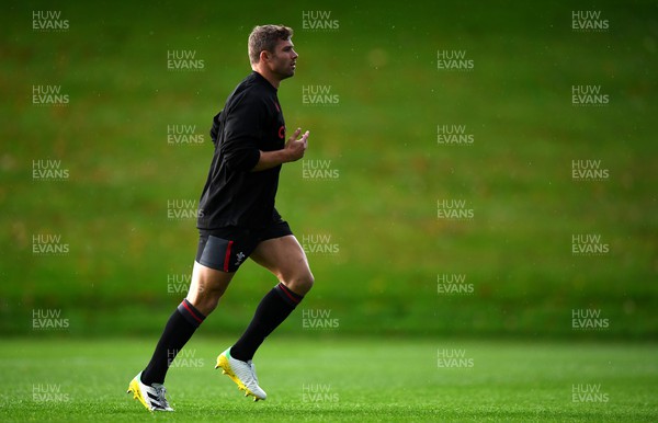 011122 - Wales Rugby Training - Leigh Halfpenny during training