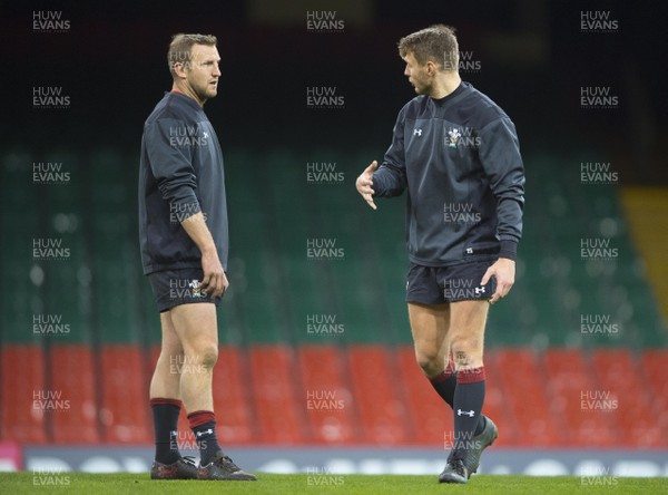 011217 - Wales Rugby Training - Hadleigh Parkes and Dan Biggar during training