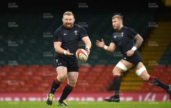 020218 - Wales Rugby Training - Samson Lee during training