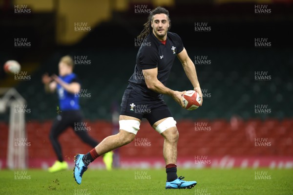 020218 - Wales Rugby Training - Josh Navidi during training
