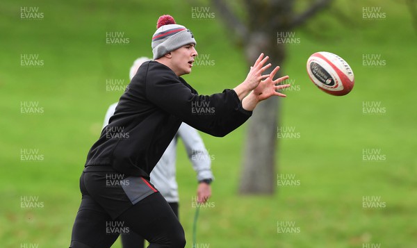 020223 - Wales Rugby Training - Joe Hawkins during training