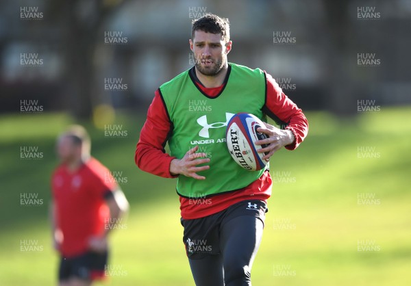 020320 - Wales Rugby Training - Jonah Holmes during training
