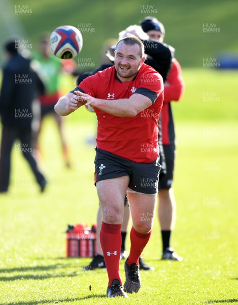 020320 - Wales Rugby Training - Ken Owens during training