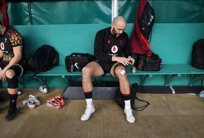 020326 - Wales Rugby Training - Josh Macleod during training