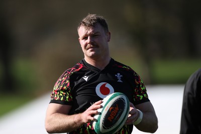 020326 - Wales Rugby Training - Dewi Lake during training