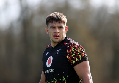 020326 - Wales Rugby Training - Dafydd Jenkins during training