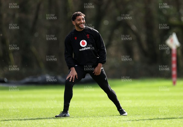 020326 - Wales Rugby Training - Gabriel Hamer-Webb during training