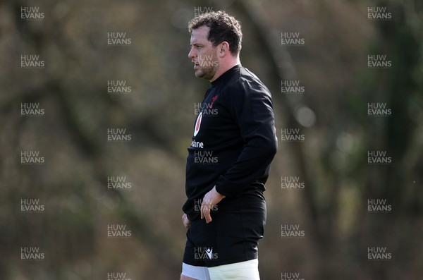 020326 - Wales Rugby Training - Ryan Elias during training