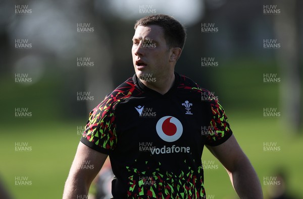020326 - Wales Rugby Training - Ben Carter during training