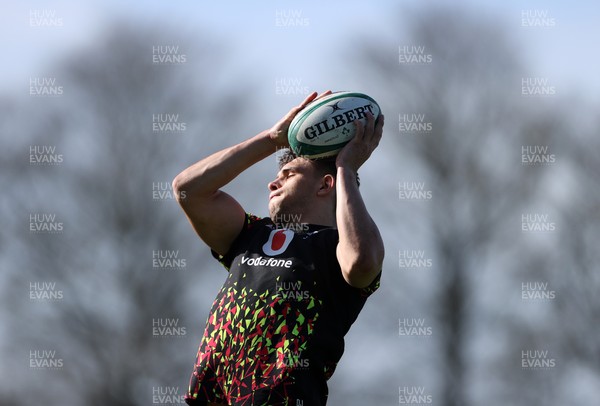 020326 - Wales Rugby Training - Dafydd Jenkins during training