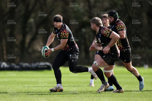 020326 - Wales Rugby Training - Joe Hawkins during training