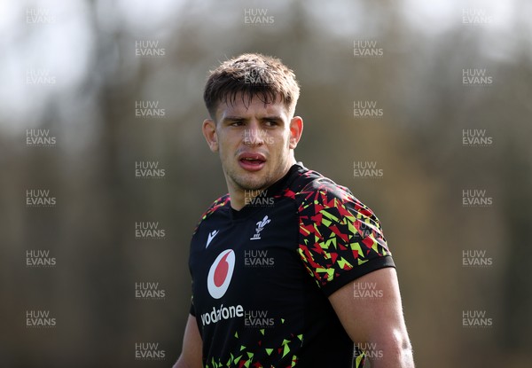 020326 - Wales Rugby Training - Dafydd Jenkins during training