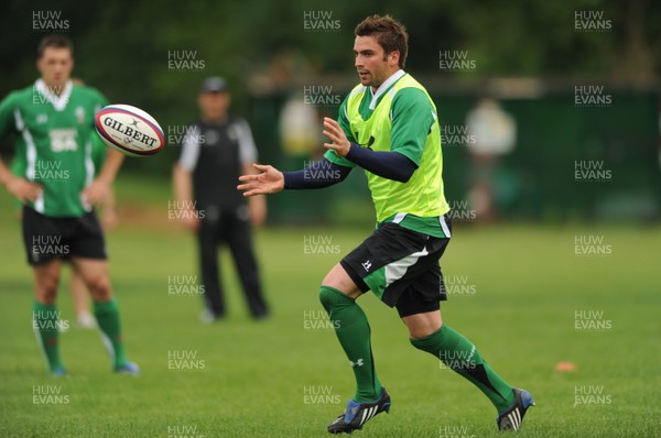 02.06.09 - Wales Rugby Training - Nicky Robinson in action during training. 