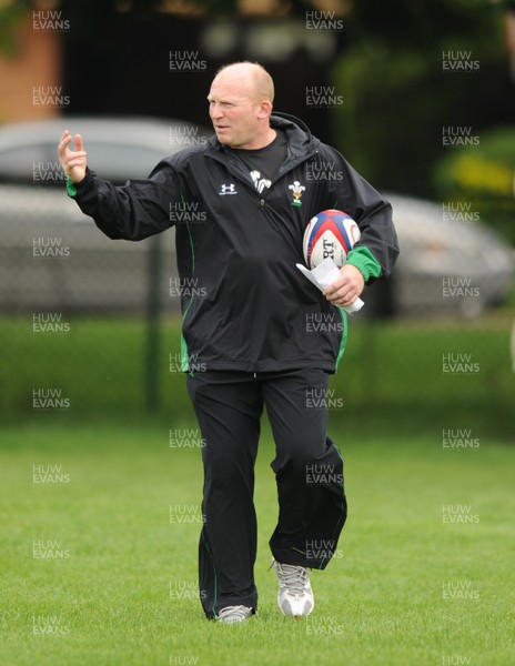 02.06.09 - Wales Rugby Training - Wales backs coach Neil Jenkins makes a point during training. 