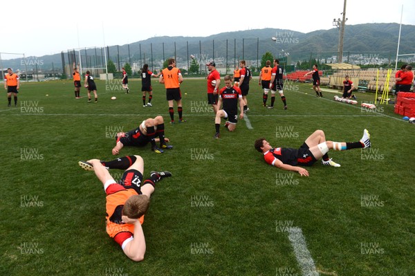 020613 - Wales Rugby Training -Players warm up duirng training