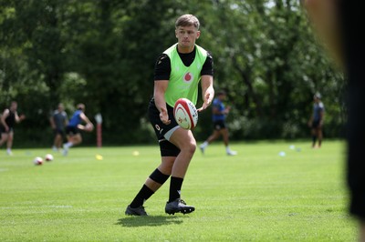 020625 - Wales Rugby Training - First day of summer camp - Alex Mann during training