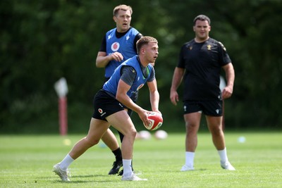 020625 - Wales Rugby Training - First day of summer camp - Cameron Winnett during training