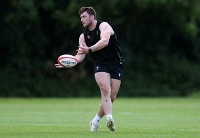 020625 - Wales Rugby Training - First day of summer camp - James Ratti during training