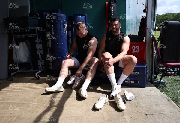 020625 - Wales Rugby Training - First day of summer camp - Dewi Lake and Gareth Thomas during training