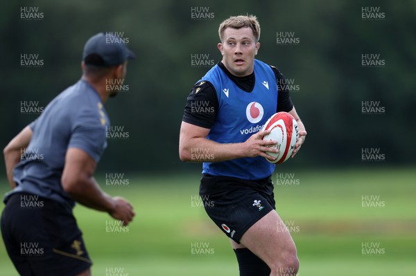 020625 - Wales Rugby Training - First day of summer camp - Ben Carter during training