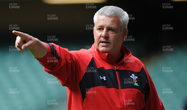 02.08.11 - Wales Rugby Training - Head coach Warren Gatland during training. 