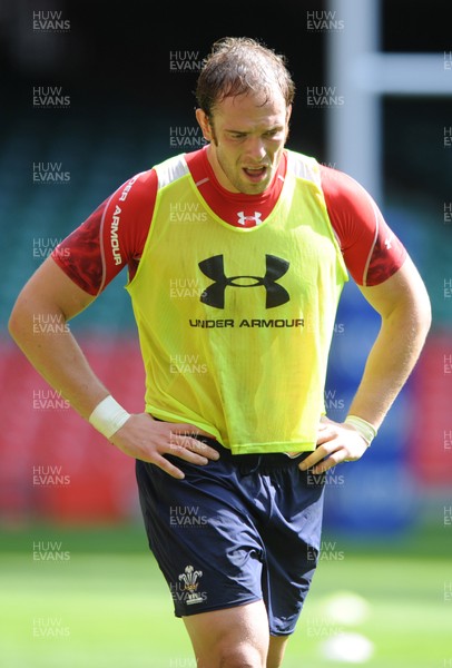 02.08.11 - Wales Rugby Training - Alun Wyn Jones during training. 