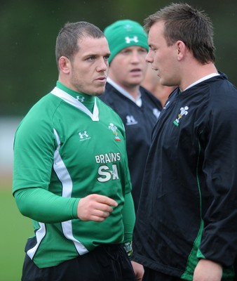 02.11.09 - Wales Rugby Training Paul James talks to Matthew Rees(R) during training. 