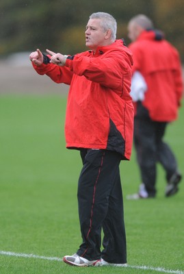 02.11.09 - Wales Rugby Training Head Coach Warren Gatland makes a point during training. 