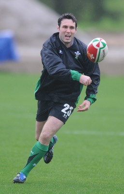 02.11.09 - Wales Rugby Training Stephen Jones in action during training. 