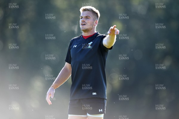 021118 - Wales Rugby Training - Gareth Anscombe during training