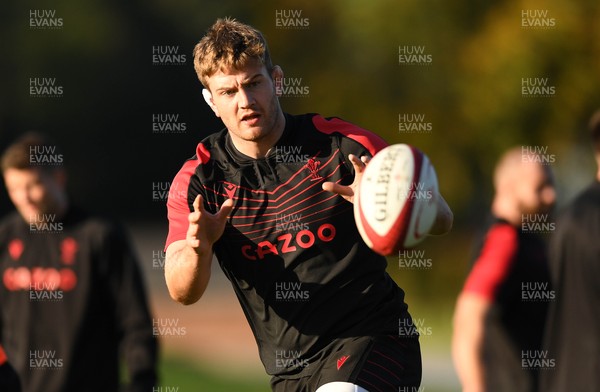 021121 - Wales Rugby Training - Rhodri Jones during training