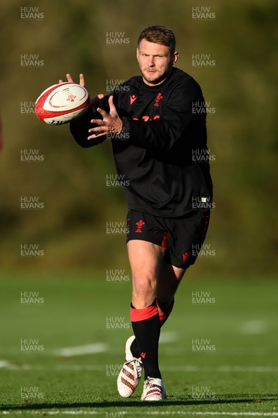 021121 - Wales Rugby Training - Dan Biggar during training